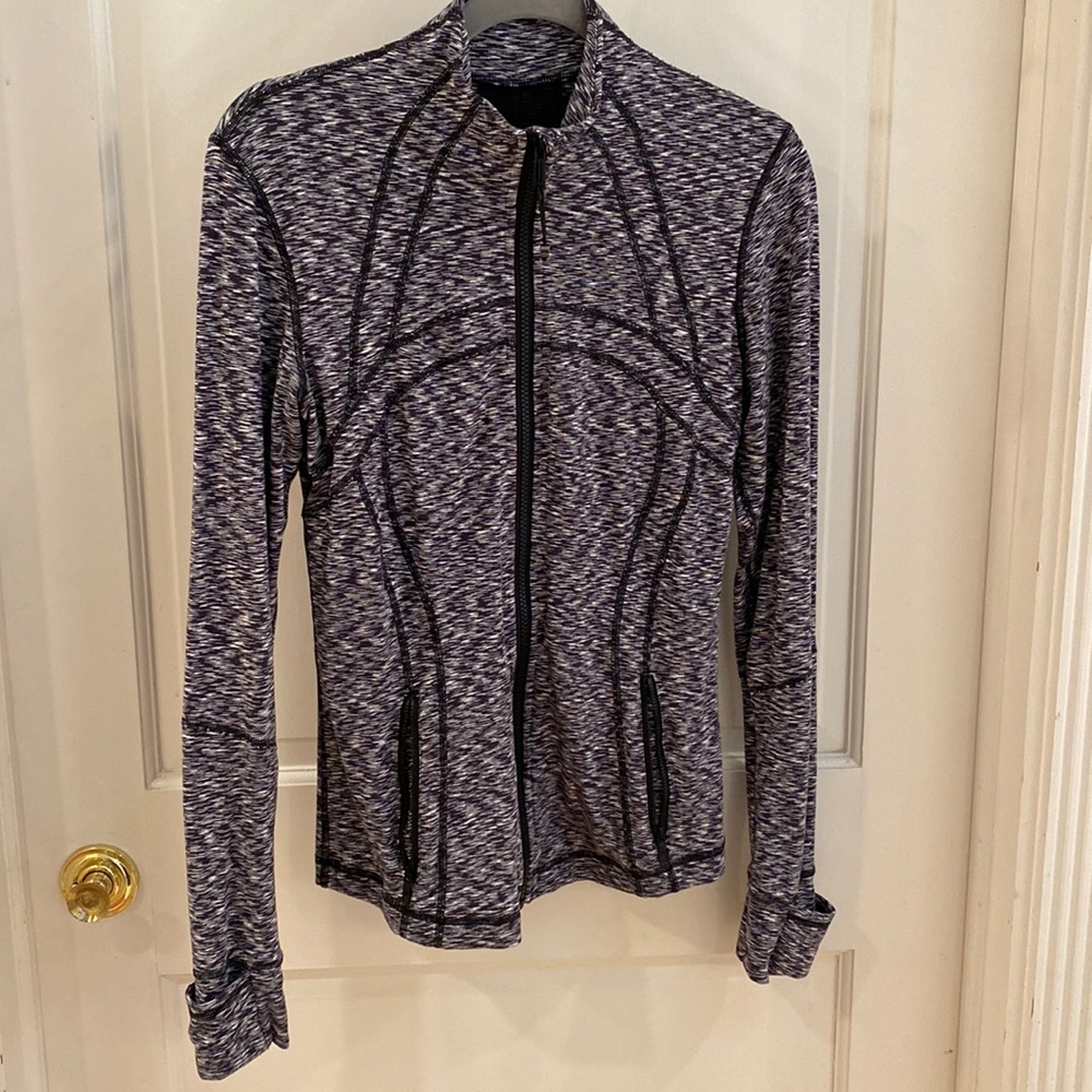 Lululemon define jacket! Super soft knit. Sz 8.